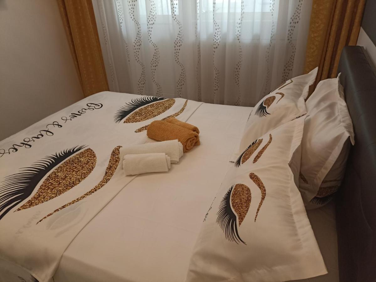 Apartament Sofy2 Baile Herculane Bagian luar foto