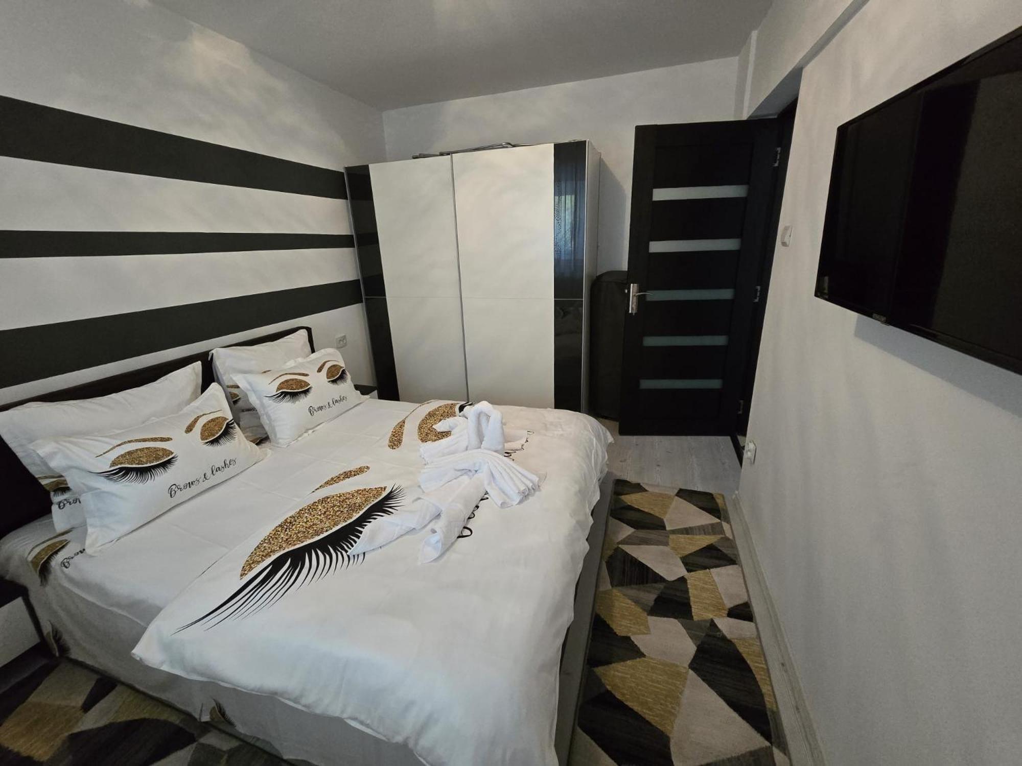 Apartament Sofy2 Baile Herculane Bagian luar foto