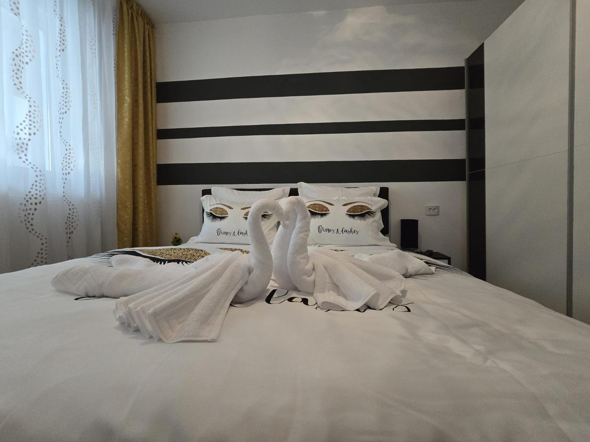 Apartament Sofy2 Baile Herculane Bagian luar foto